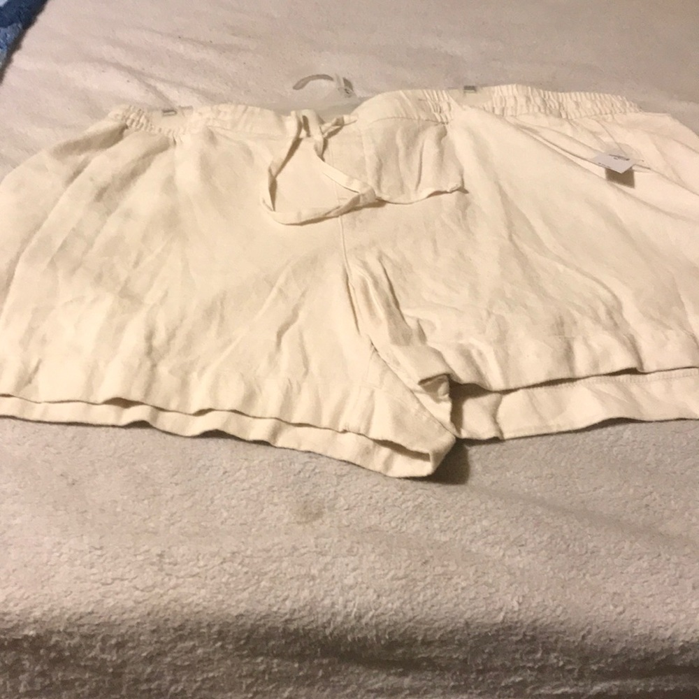 NWT Old Navy Khaki Linen Shorts